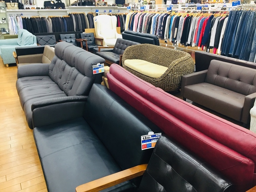 一人暮らしの強い味方!!一人掛けソファが入荷!!【鶴ヶ島店】｜2019年11