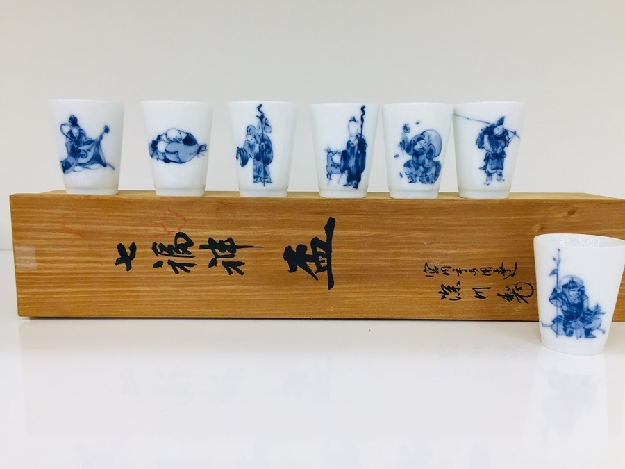 これぞ、縁起物!! 深川製磁 七福神の盃が入荷!!【鶴ヶ島店】｜2020年01