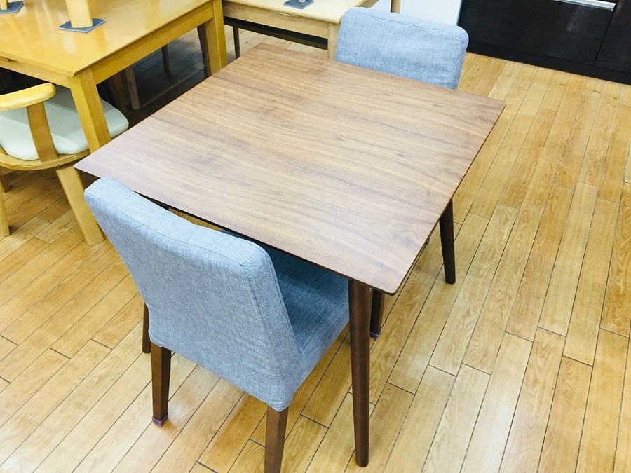 ヤマダ電機のダイニング3点セットが入荷展示中！【鶴ヶ島店】｜2021年 
