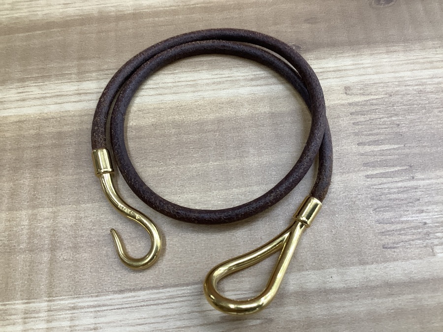 HERMES(エルメス)のジャンボレザーブレスレット、サイズ違いで
