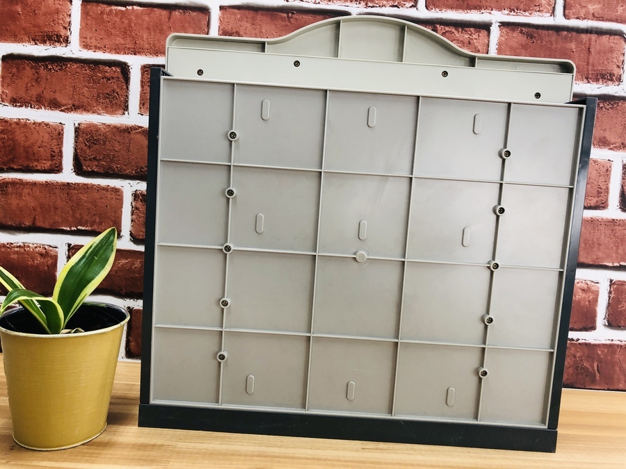 トミカ好き、コレクター必見‼ 24台収納可能なコレクションケース入荷