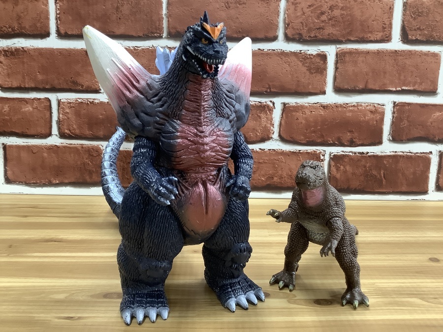 1983年～】ゴジラのソフビフィギュアをご紹介します！！｜2022年