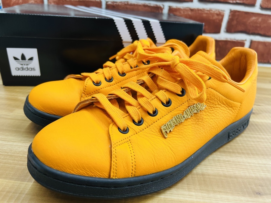 美品⭐️フェンディ × ムーンスター コラボ スニーカー ズッカ FFロゴ 24 美品⭐️フェンディ × ムーンスター コラボ スニーカー ズッカ FFロゴ 24