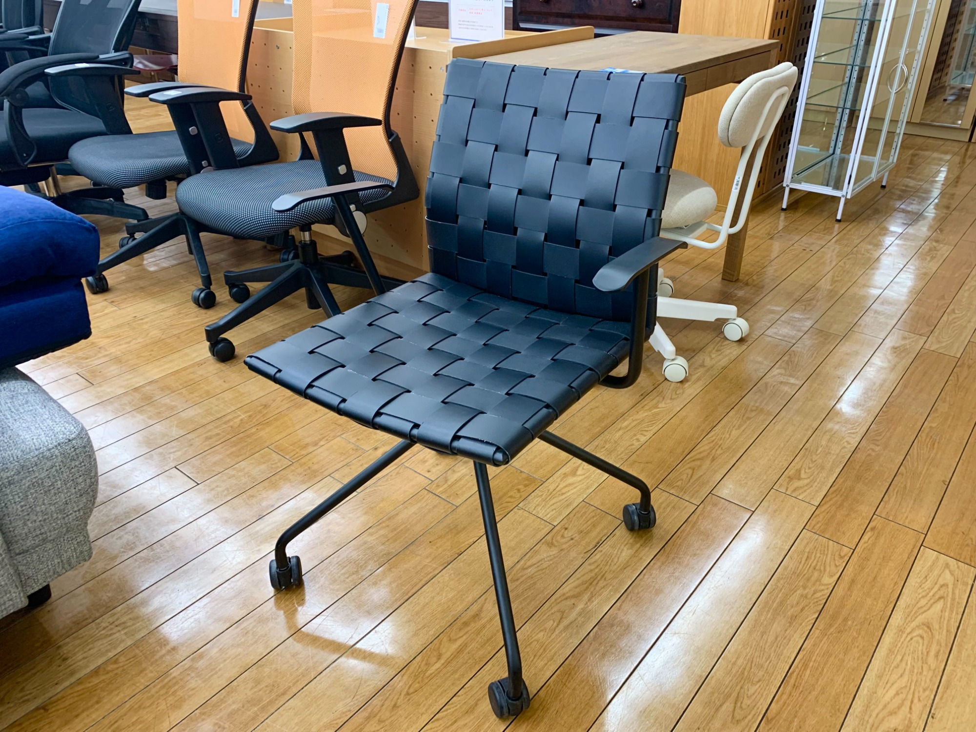 CRASH GATE （クラッシュゲート）のハーパーデスクチェアをご