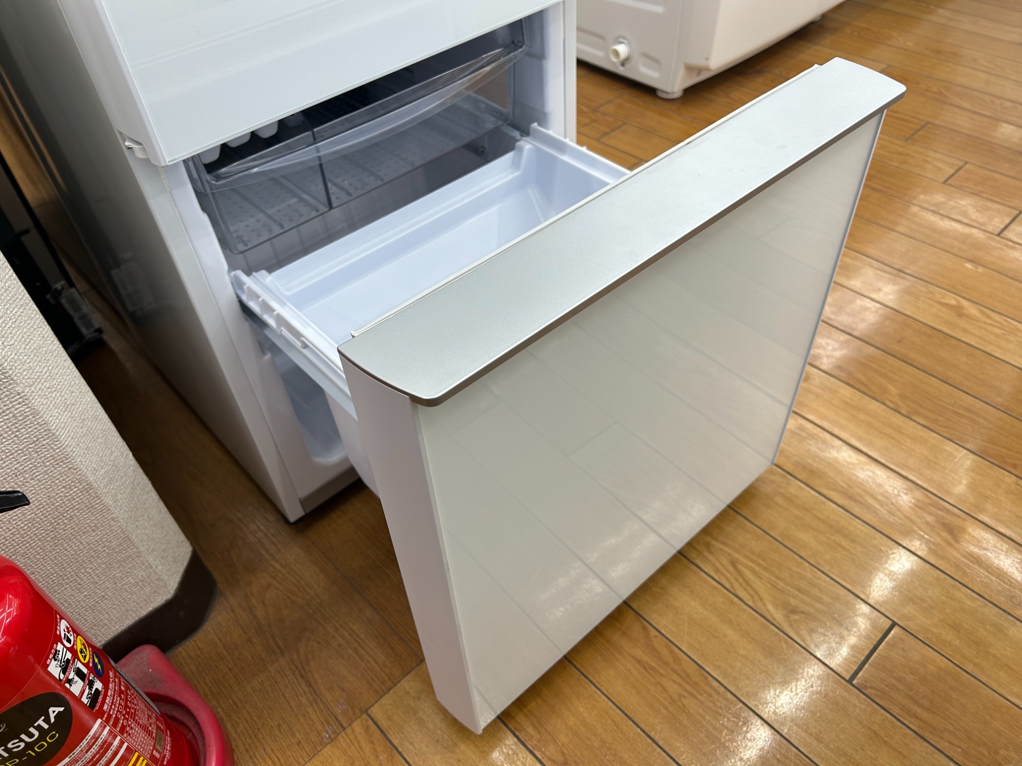 【家電販売強化中】SHARP(シャープ)の2ドア冷蔵庫『SJ-GD14C-W』をご紹介！！ [2023.01.21発行]｜リサイクルショップ