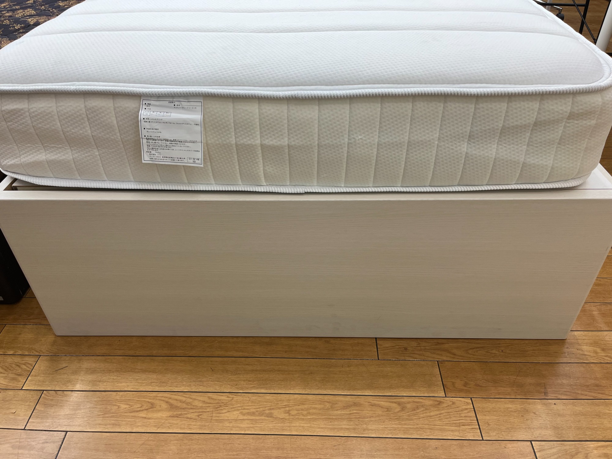 家具販売強化中】 ニトリのセミダブルチェストベッドをご紹介します