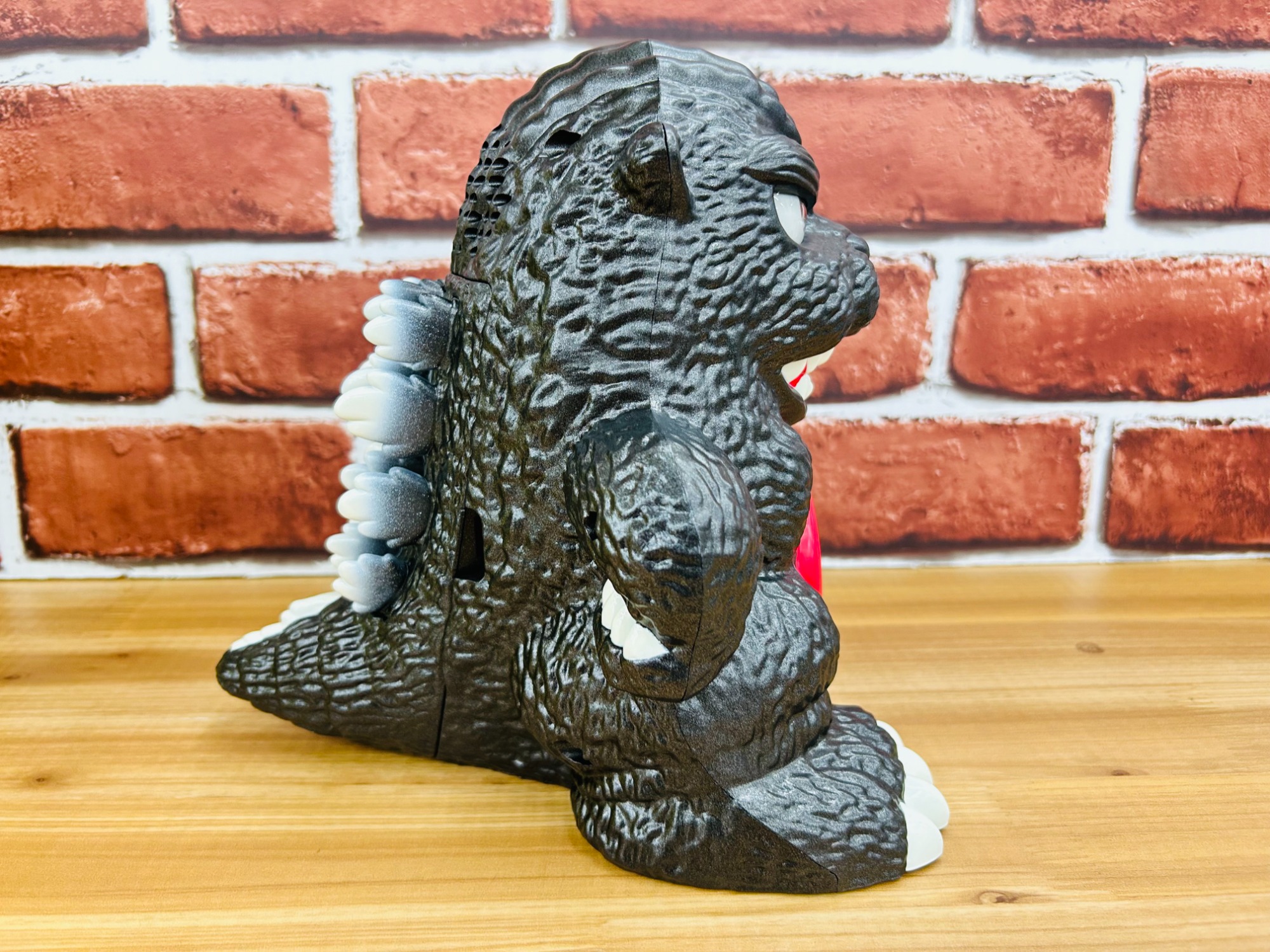 レトロホビー買取強化中】”ゴジラ目覚まし時計”が入荷しました
