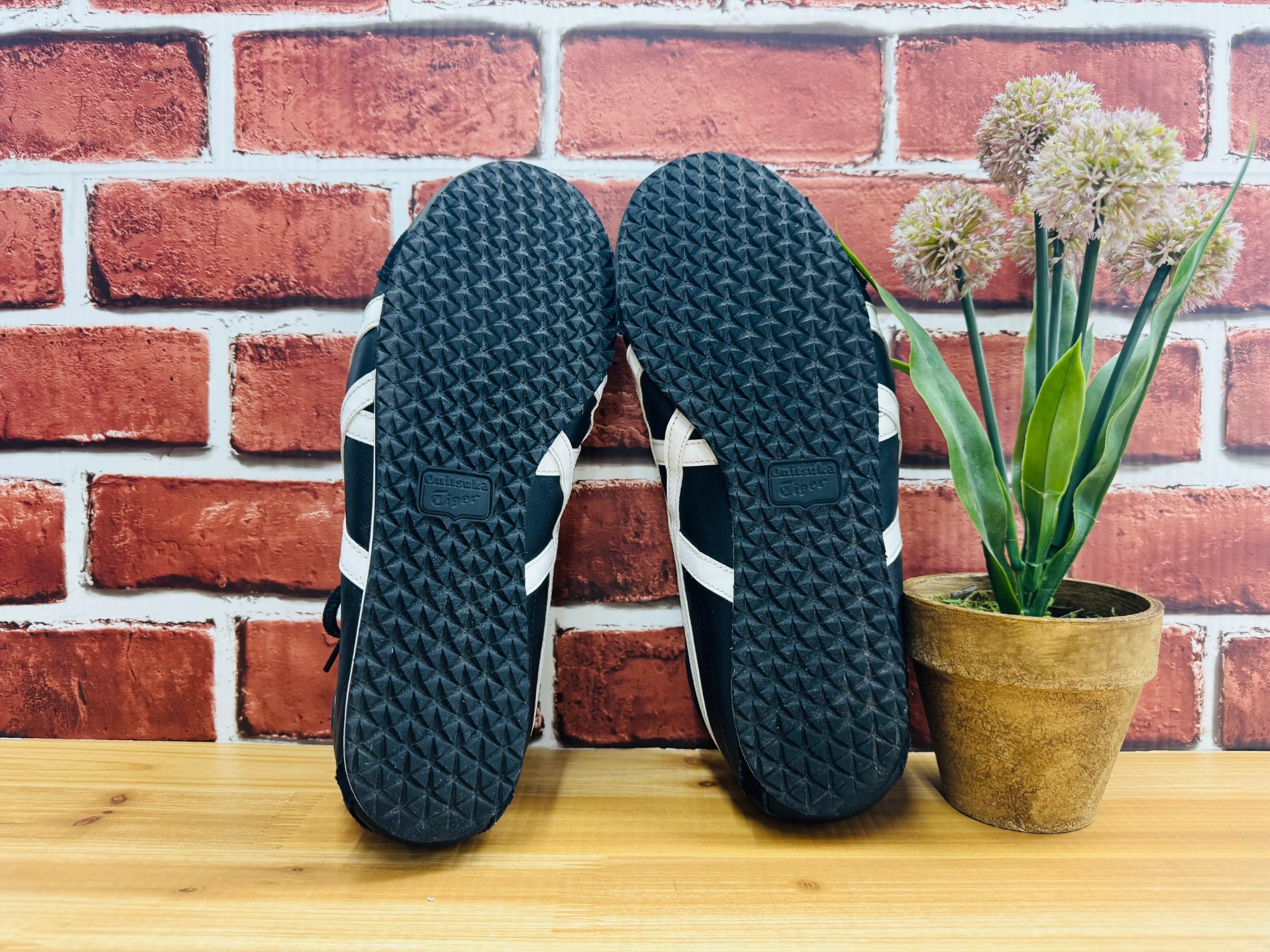 スニーカー買取強化中】Onitsuka Tiger（オニツカタイガー）の
