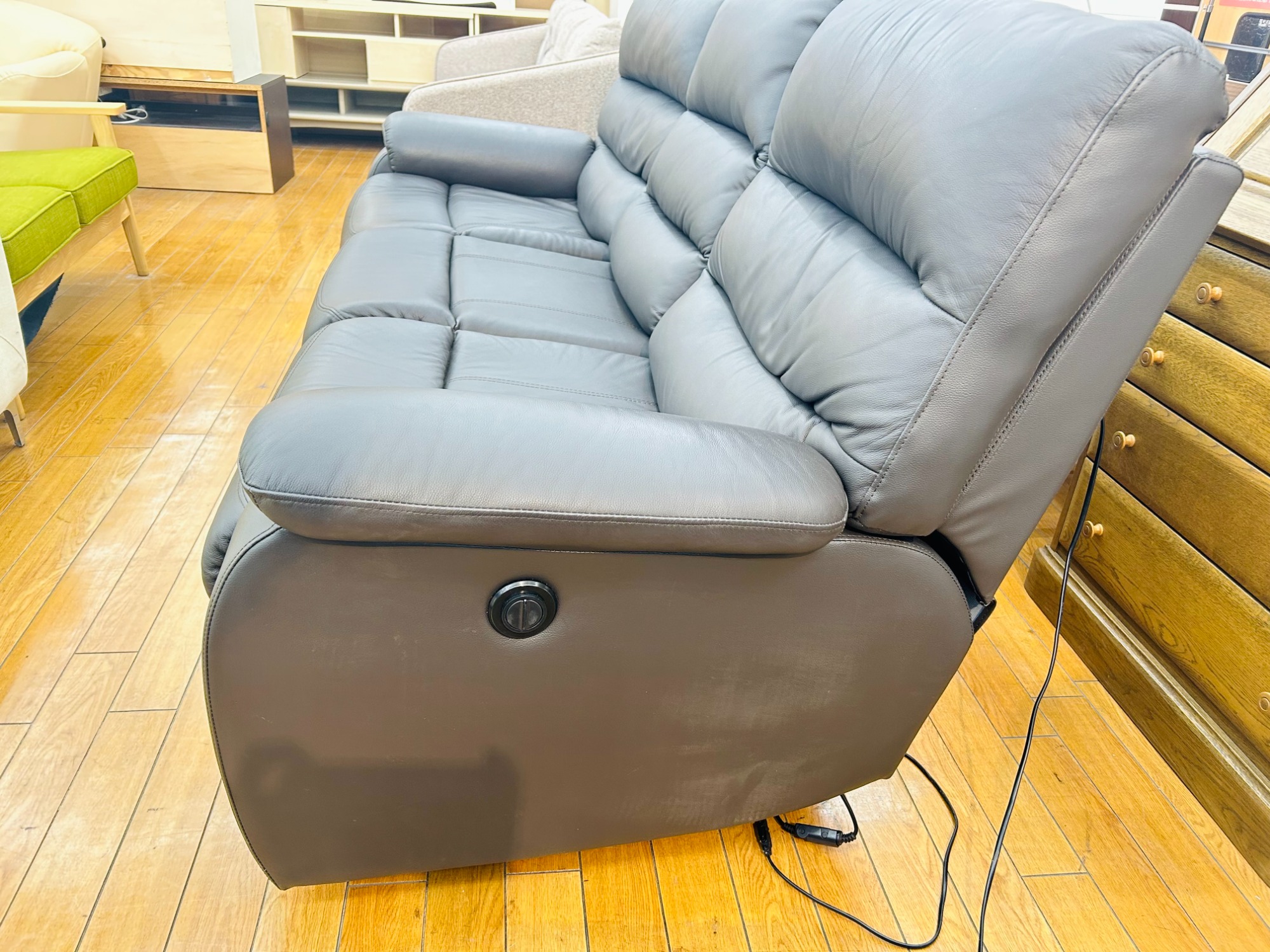 電動リクライニングソファー【限定出品】 電動1人掛けソファー ニトリ