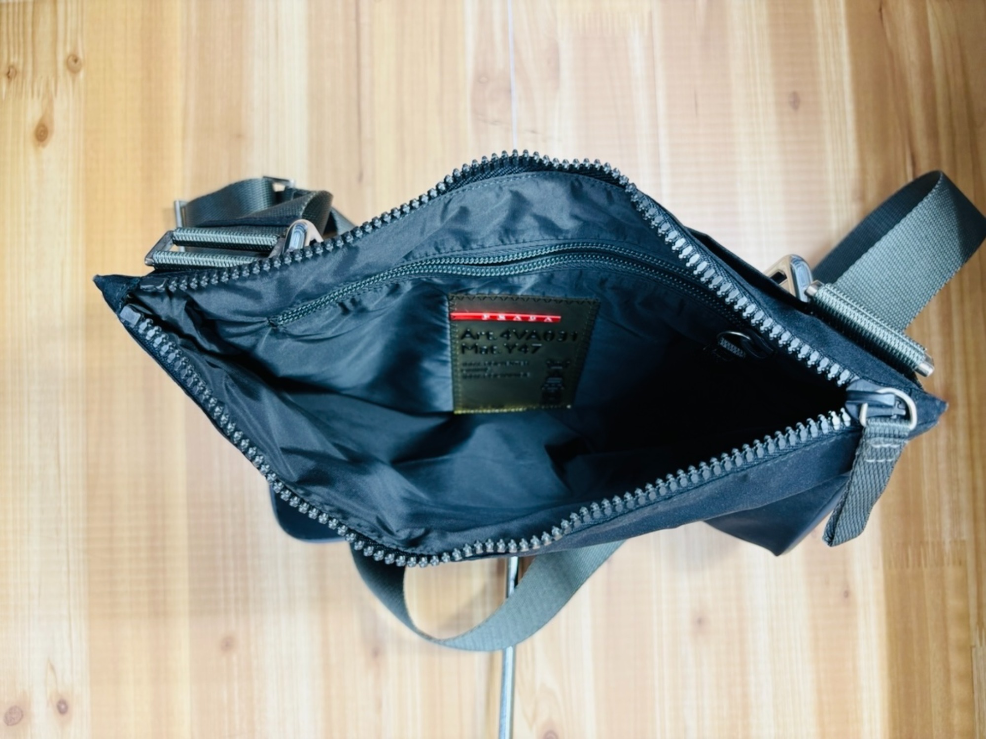 PRADA プラダスポーツ ナイロン ショルダーバッグ