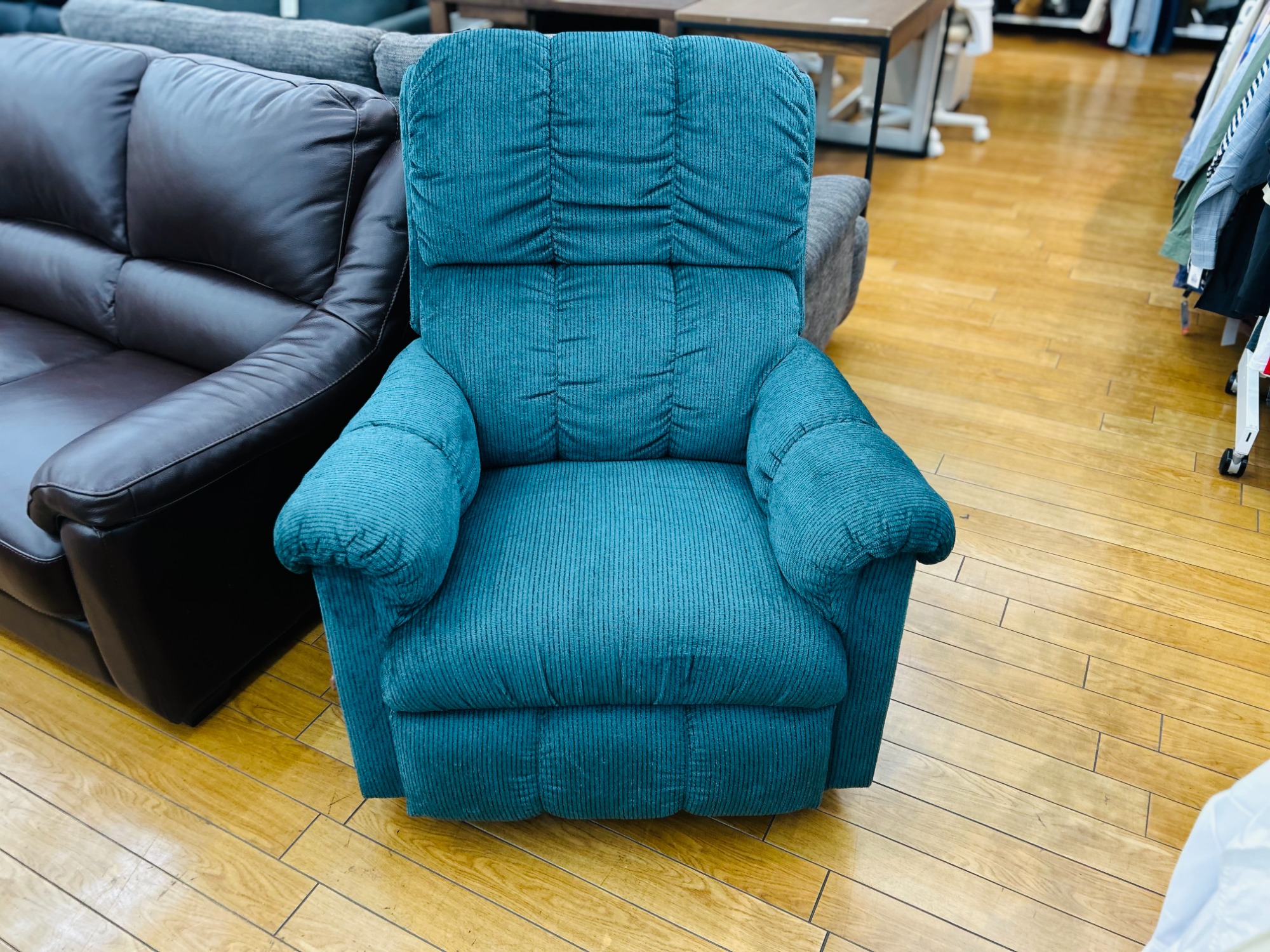 家具販売強化中】LA-Z-BOY（レイジーボーイ）の”ロッキング