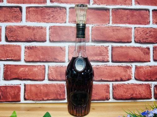 お酒買取強化中】CAMUS（カミュ） XO ロングネックの”コニャック”をご