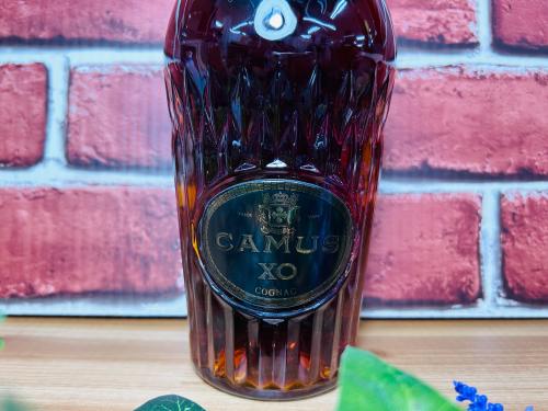 お酒買取強化中】CAMUS（カミュ） XO ロングネックの”コニャック”をご