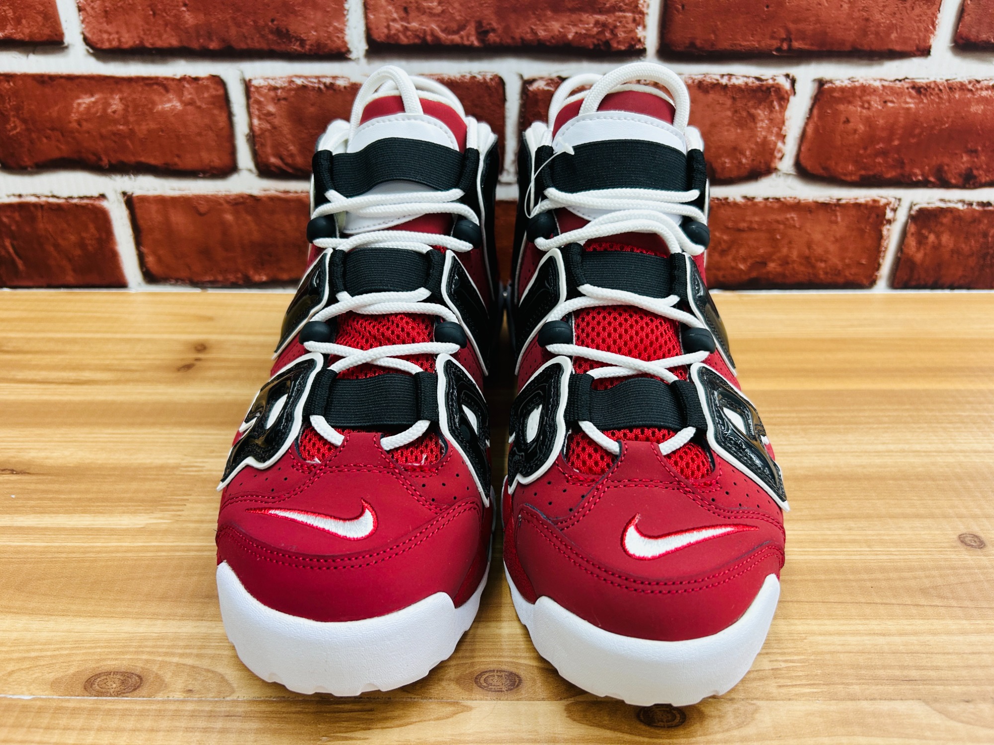 スニーカー買取強化中】NIKEのハイカットスニーカー