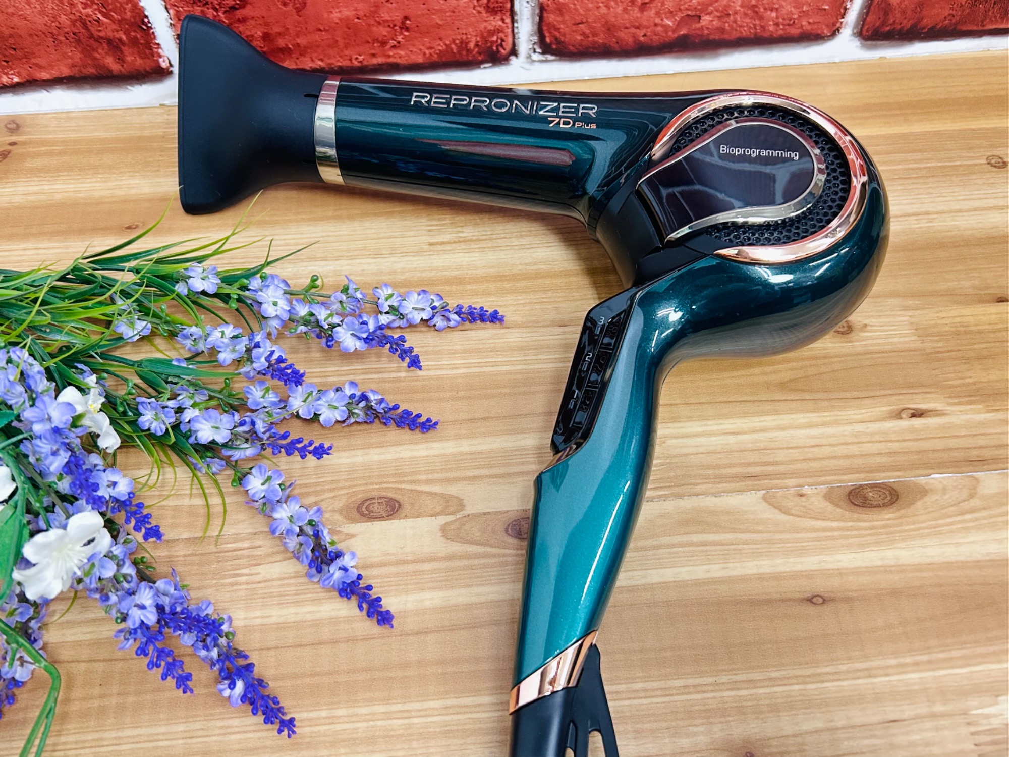 LUMIELINA REPRONIZER 7D Plus ヘアドライヤー 楽天市場】リュミエリーナ レプロナイザー 7D Plus ヘア