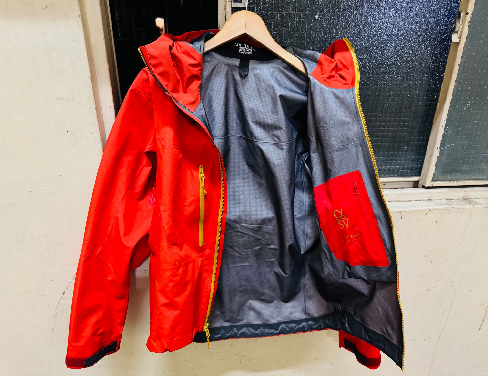 ARC'TERYX買取強化中!】アークテリクスの alpha SV jacket 2019