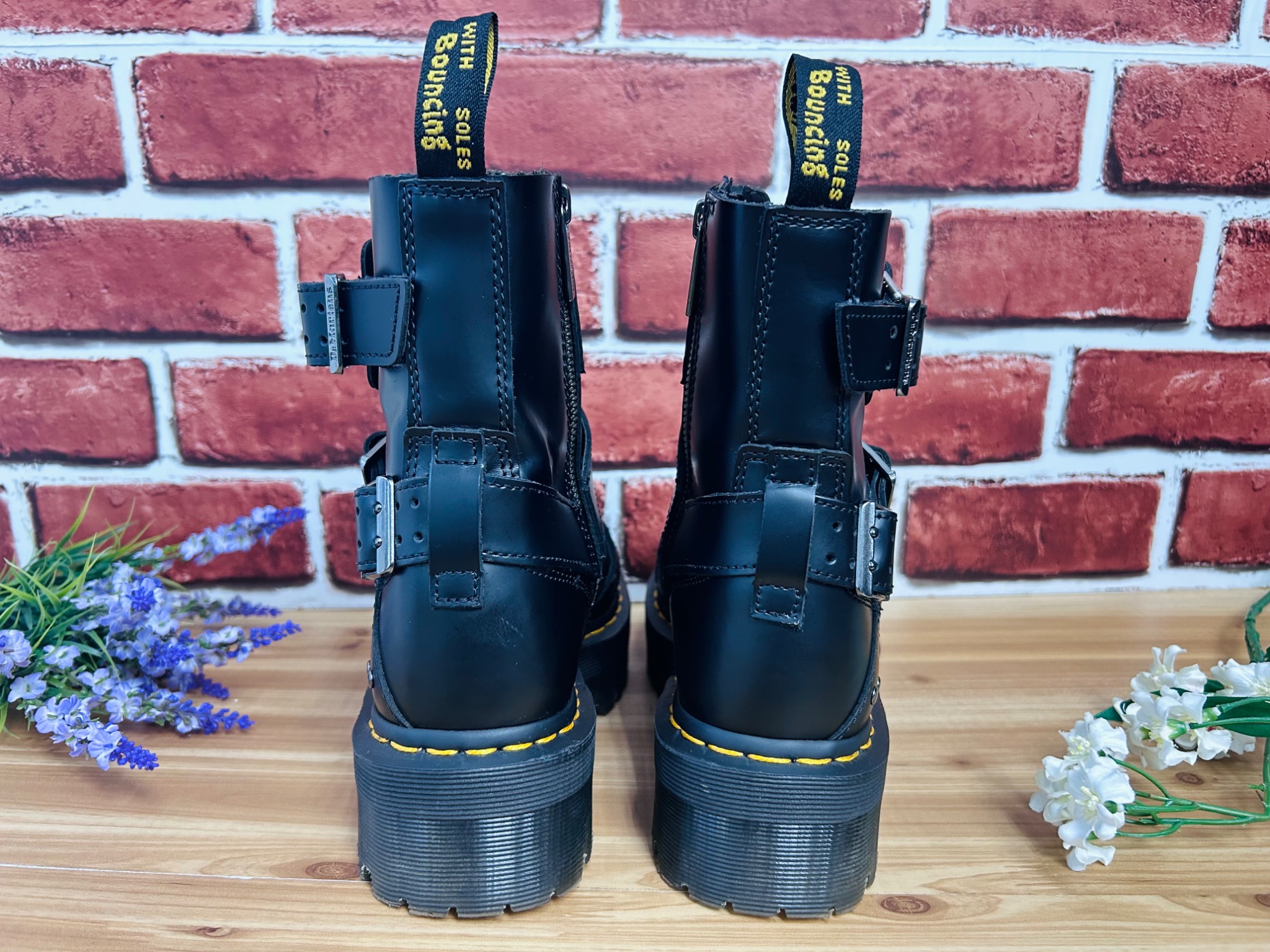 Dr.Martens ドクターマーチン JADON STRAP UK5 Dr Martensの通販と買取。古着屋ANTON。