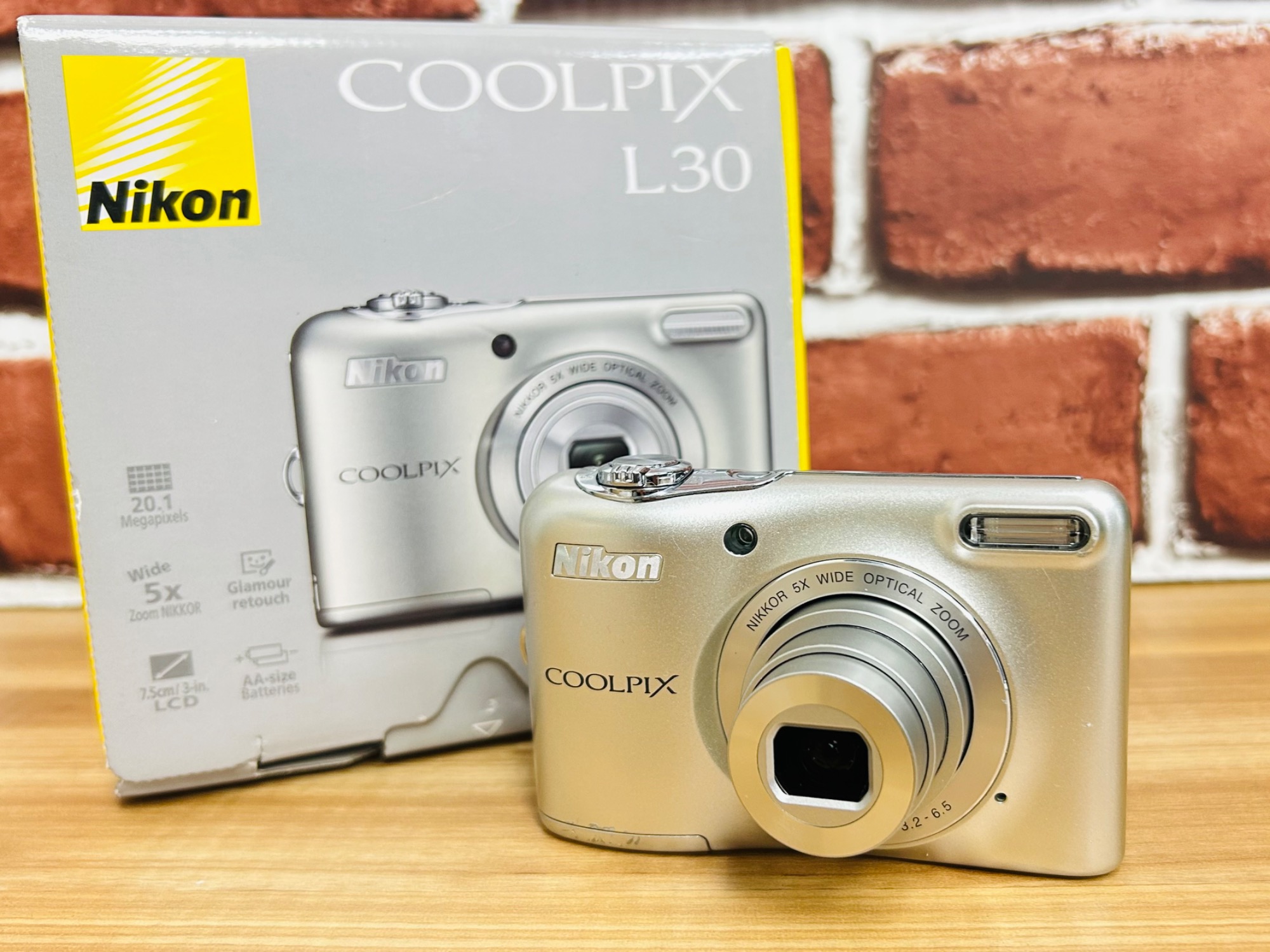 家電販売強化中！】Nikon（ニコン）のコンパクトデジタルカメラ