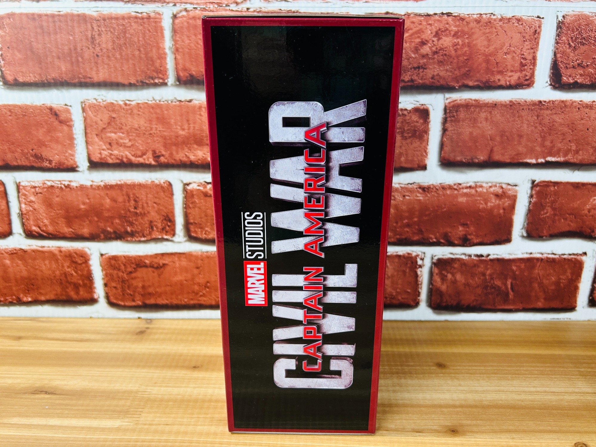 コレクターズアイテム　即買い　オススメ ホビー買取強化中】SP賞 MARVEL TUDIO BE@RBRICK 400％ IRON MANが入荷