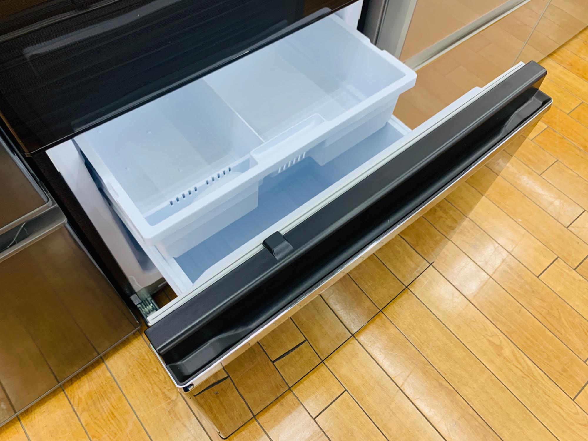 （2020.5.22　お買い上げありがとうございました）三菱電機　3ドア冷蔵庫370L　2015年製　高く買取るゾウ中間店 家電買取強化中】MITSUBISHI（ミツビシ）の″3ドア冷蔵庫 ″をご紹介
