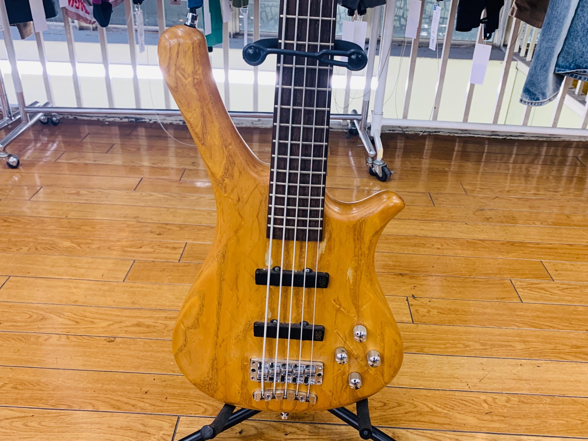 WARWICK / ワーウィック】Fortress 5st 5弦エレキベース｜動作確認済み