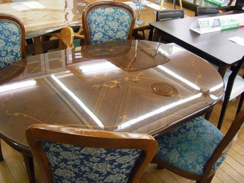 家具・インテリアのダイニング