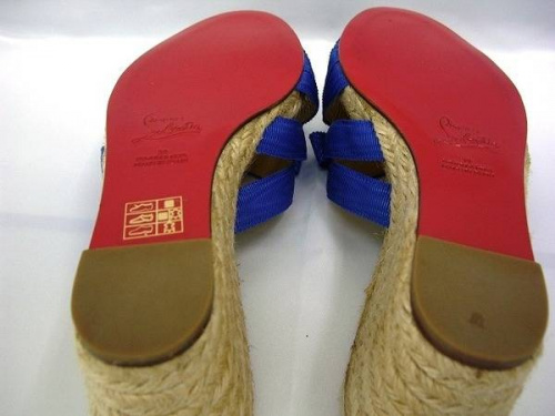 鶴ヶ島ブランド入荷情報のルブタン
