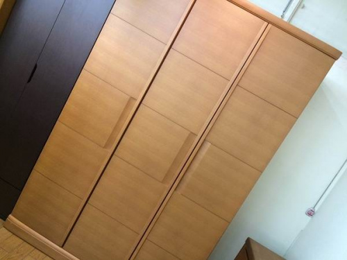 家具・インテリアのワードローブ