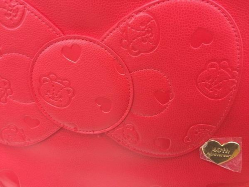 キャリーバッグのハローキティ