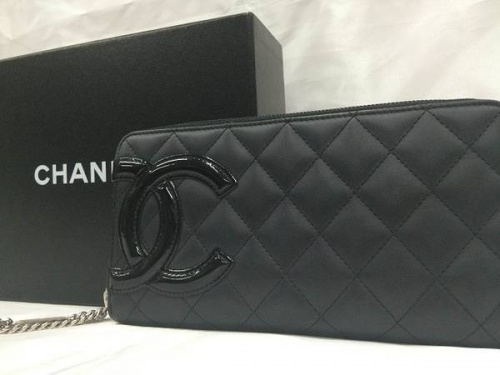 ブランド・ラグジュアリーの財布