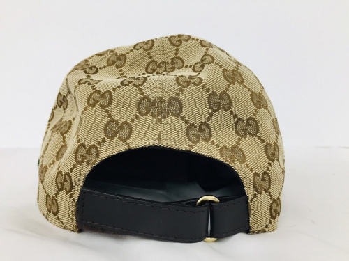 帽子のGUCCI