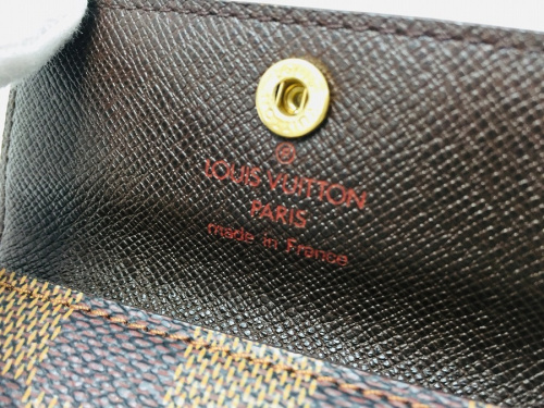 LOUIS VUITTONのコインケース