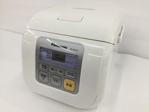 キッチン家電の炊飯器