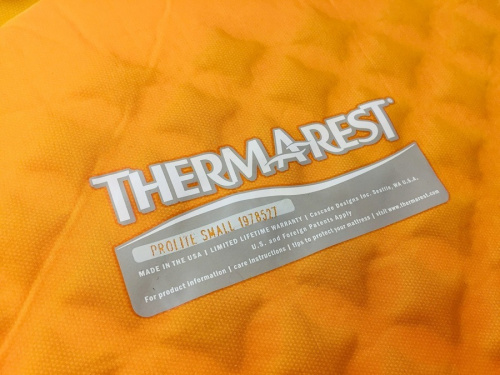 アウトドアのマット