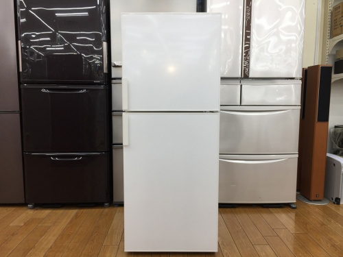 冷蔵庫の2ドア冷蔵庫