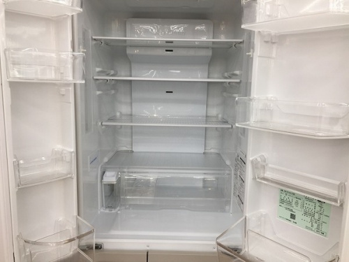 冷蔵庫の6ドア冷蔵庫