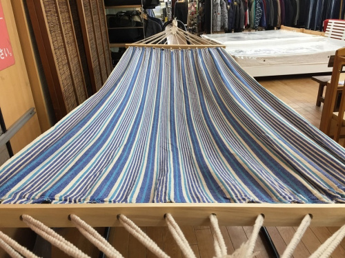 家具のハンモック