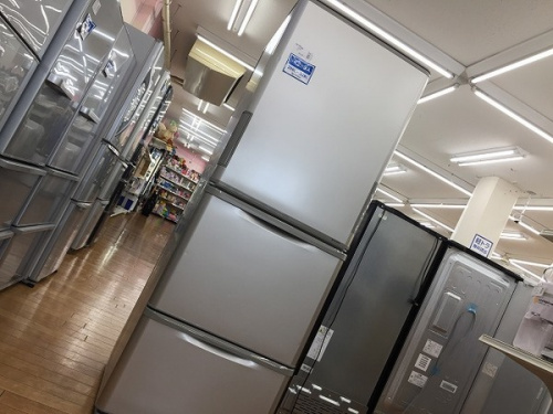 キッチン家電の冷蔵庫
