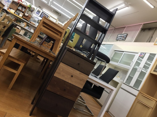 収納家具のチェスト