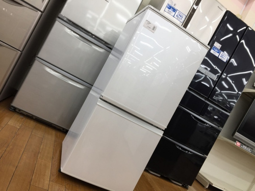 キッチン家電の冷蔵庫