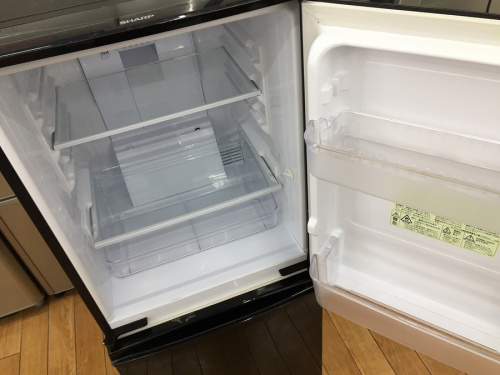 冷蔵庫のSHARP