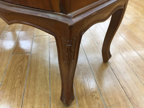 アンティーク調の鶴ヶ島中古家具