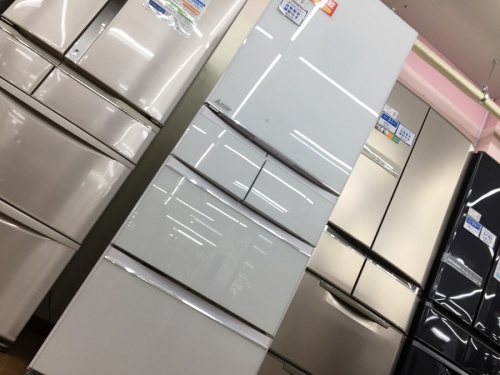 キッチン家電の冷蔵庫