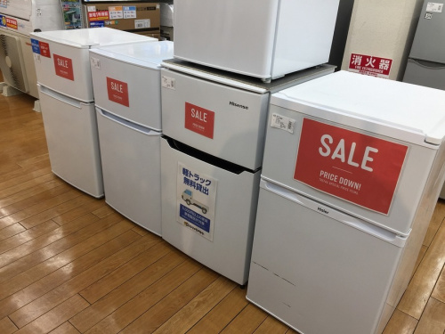 冷蔵庫の2ドア冷蔵庫