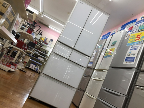 キッチン家電の冷蔵庫
