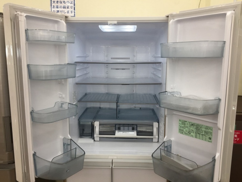 冷蔵庫の6ドア冷蔵庫