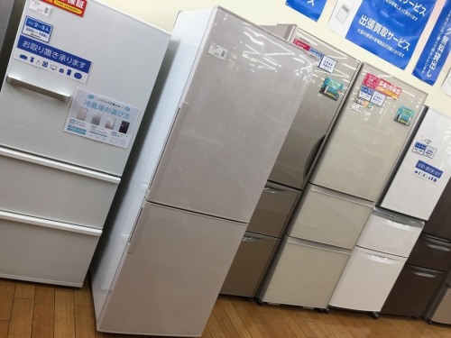 大型冷蔵庫の冷蔵庫