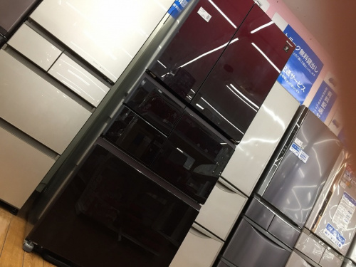 キッチン家電の冷蔵庫