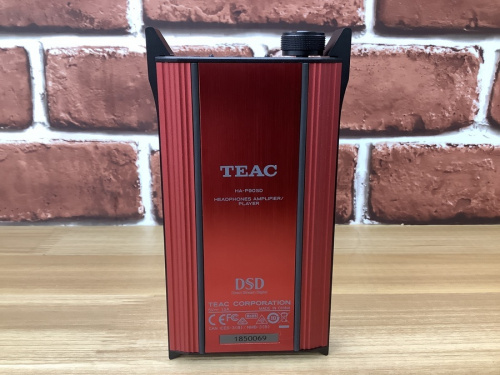 TEAC ティアックのヘッドホン