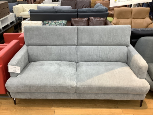 家具のソファ